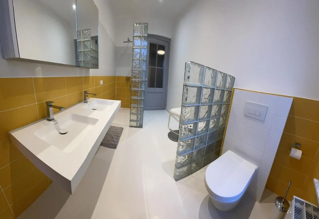 Bed & Breakfast Guest House Bxl Brussels Belgium